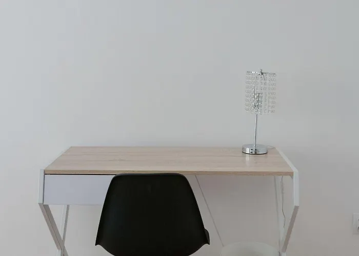 Lägenhet Aski Hoza Warszawa